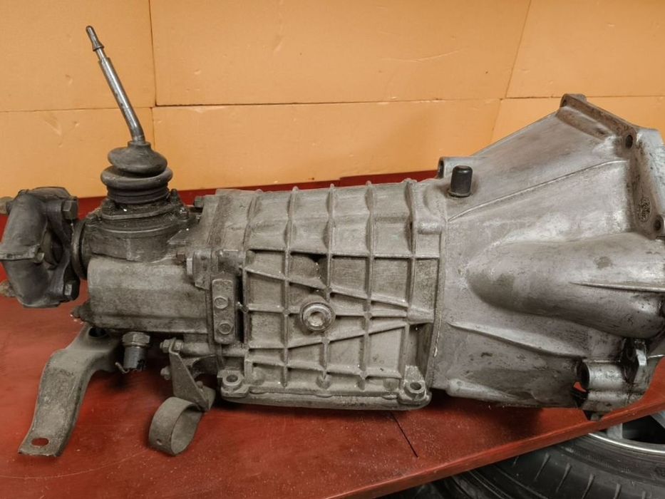 КПП коробка передач ВАЗ 2106 2107 5 ти ступка