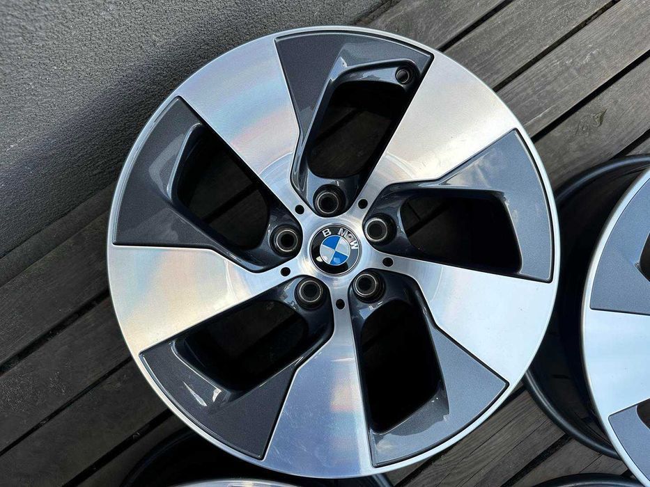 Oryginał felgi 17cali BMW 5 G30 G31 G32 G20 G21 7 G11 G12 5x112 nr7083