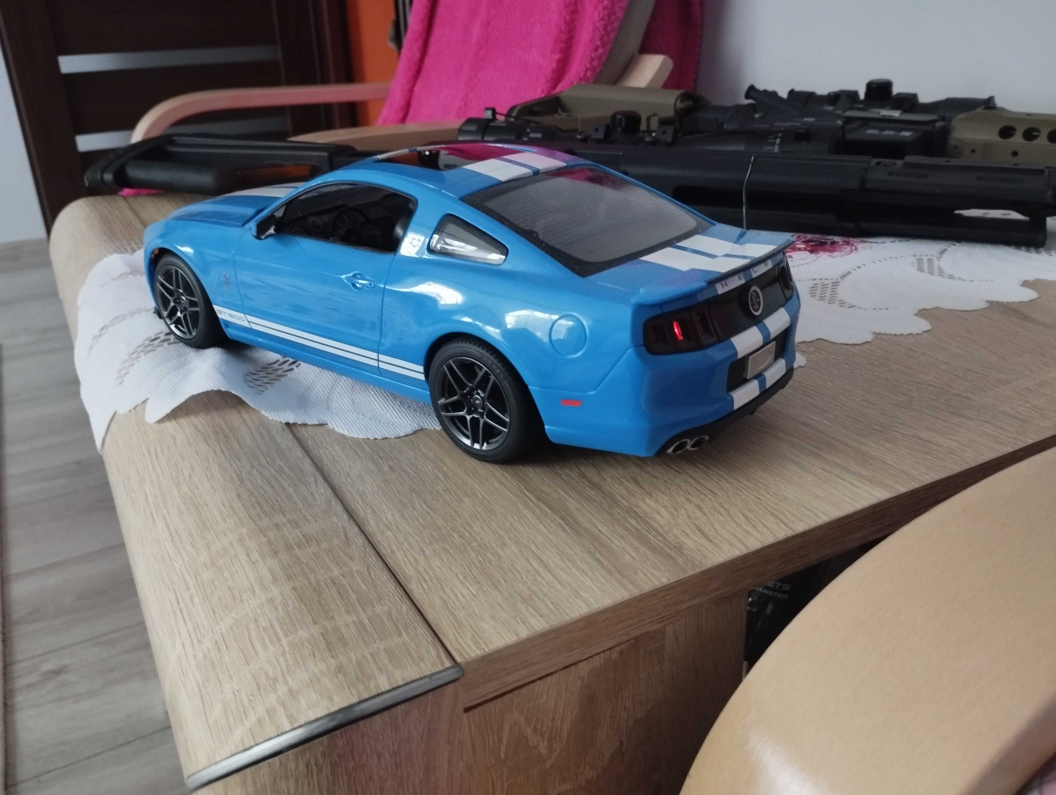 Model RC Shelby gt500