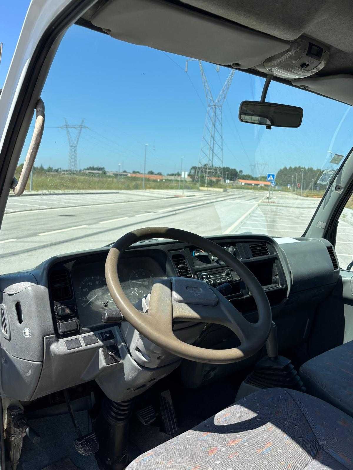 Mitsubishi Canter 2.8 TD tribasculante