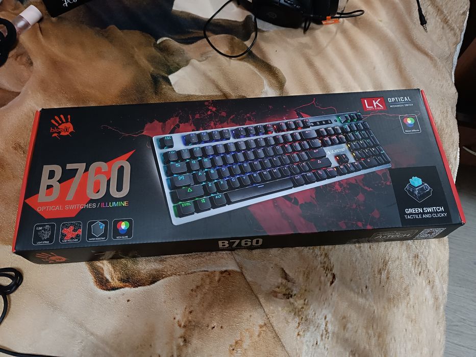 Клавиатура Bloody B760, кликающая тактильная, 100%, optical switch