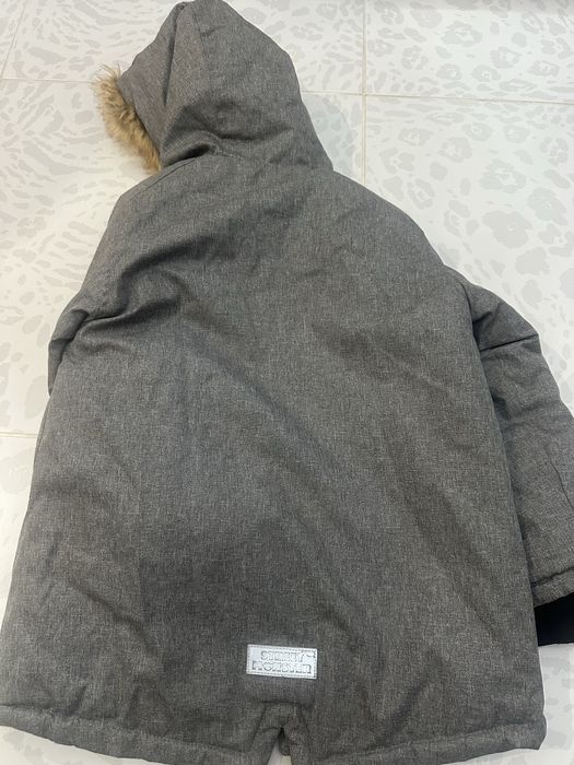 Дитяча куртка в гарному стані