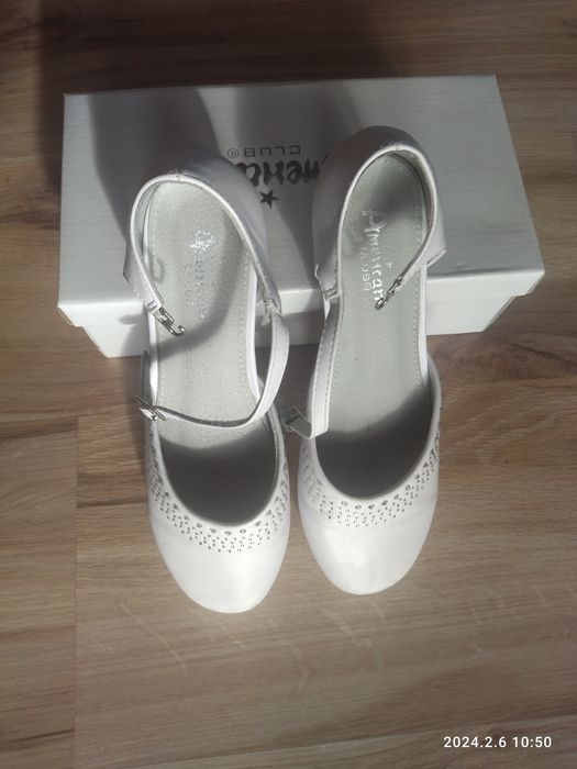 Buty dziewczęce komunijne rozmiar 36