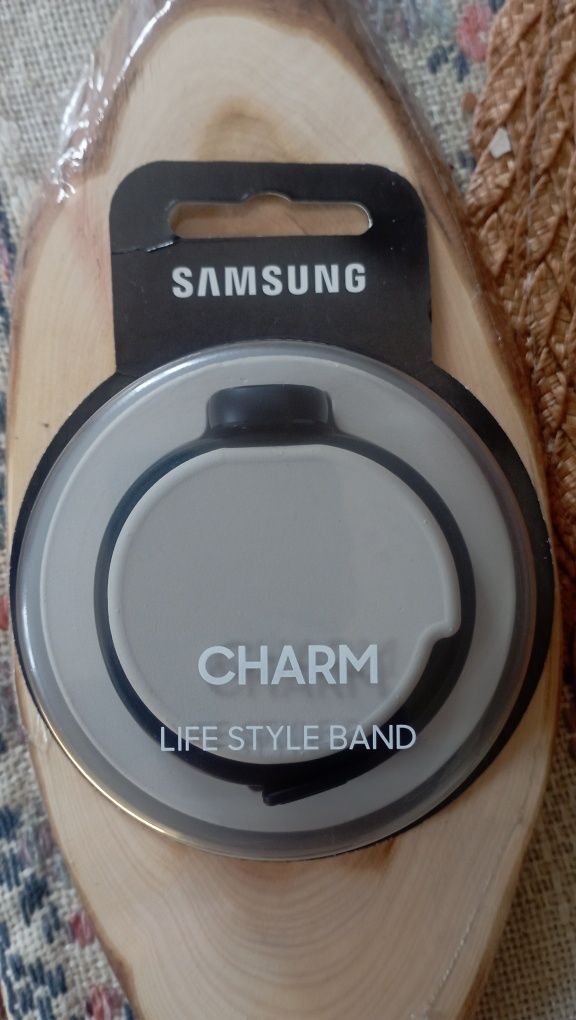 Продам новий Фітнес - браслет Samsung Charm Black