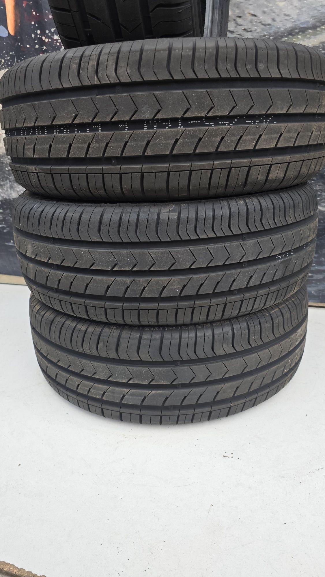 E23 4 x 205/55R16 Superia EcoBlue HP 91W opony letnie demo