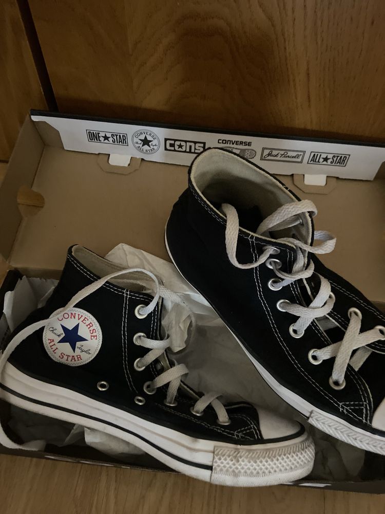 Vendo all star pretas