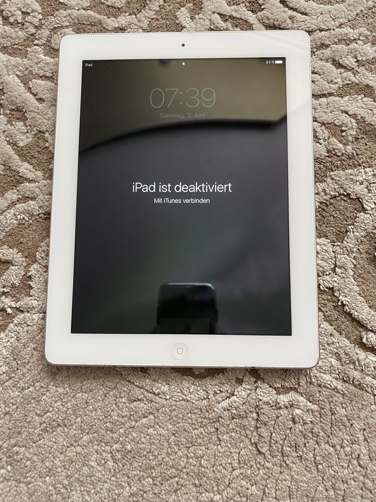 iPad деактивований