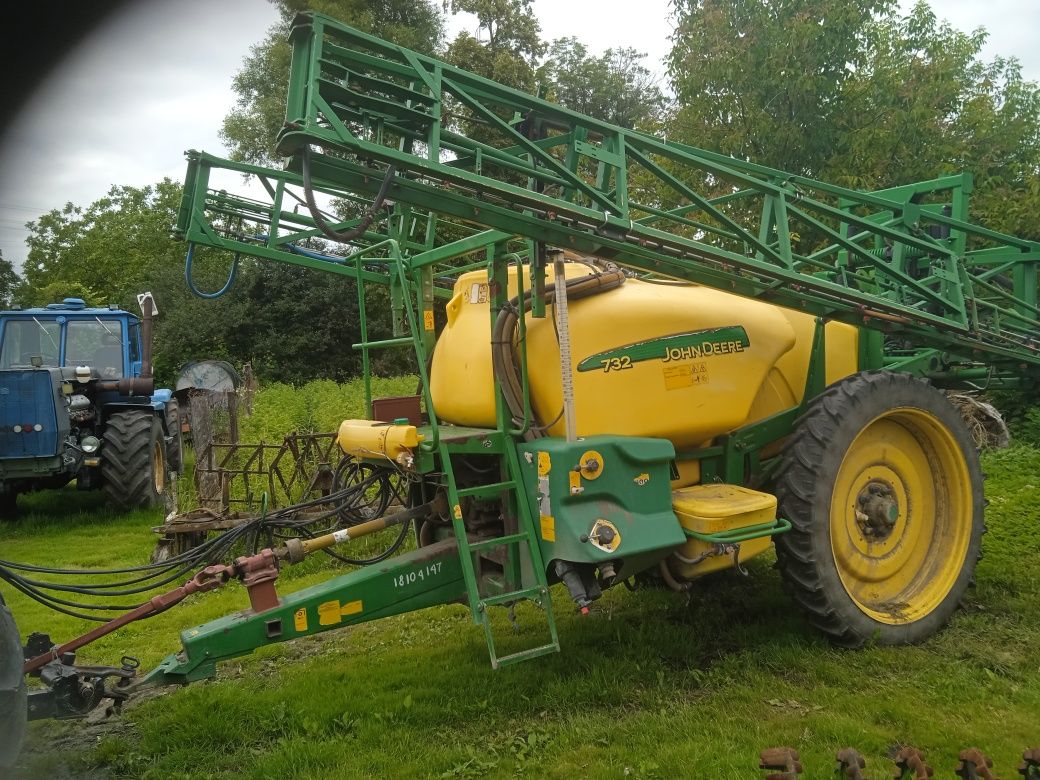 Оприскувач John deere 732
