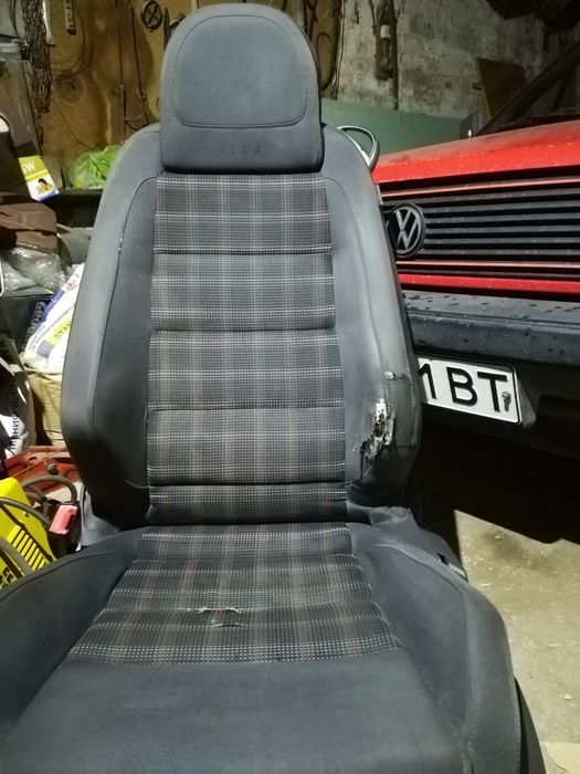 Сидіння golf 5 GTI гольф 5
