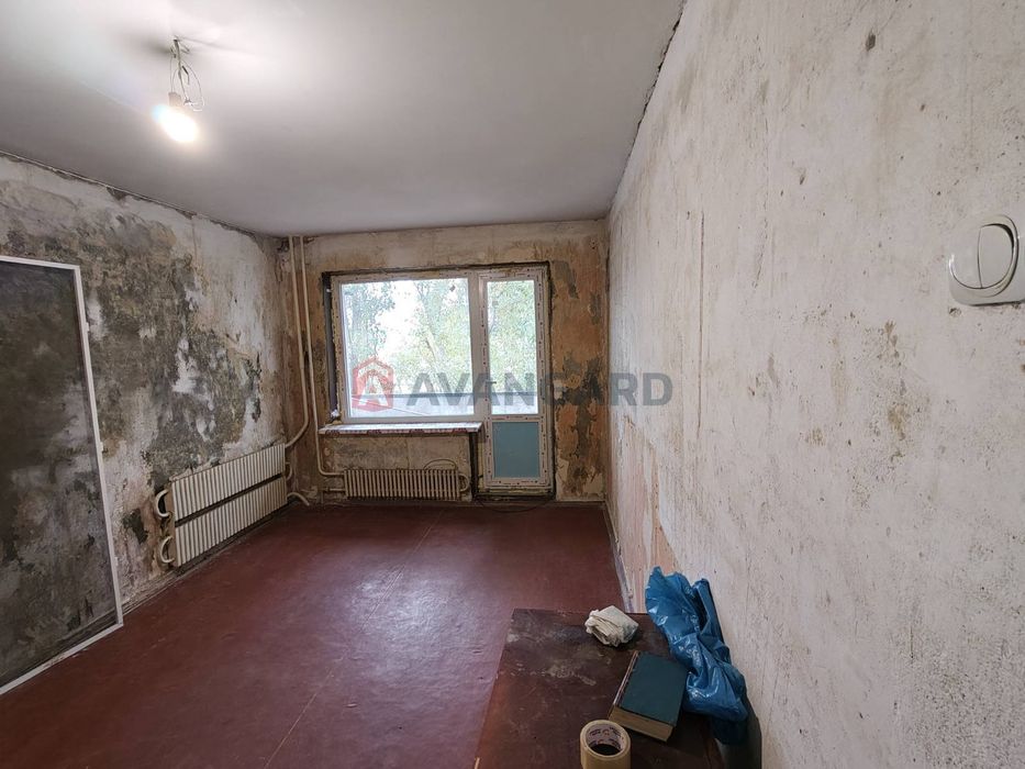 Продаж 1 к кв у Шевченківському рні. Вул.Виробнича,13А. Середн пов.