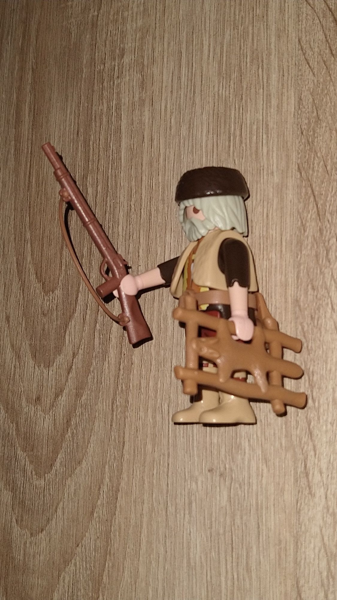 Playmobil-Traper/Myśliwy-Nowa