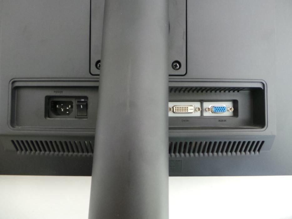 Монитор 23" Samsung BX2340