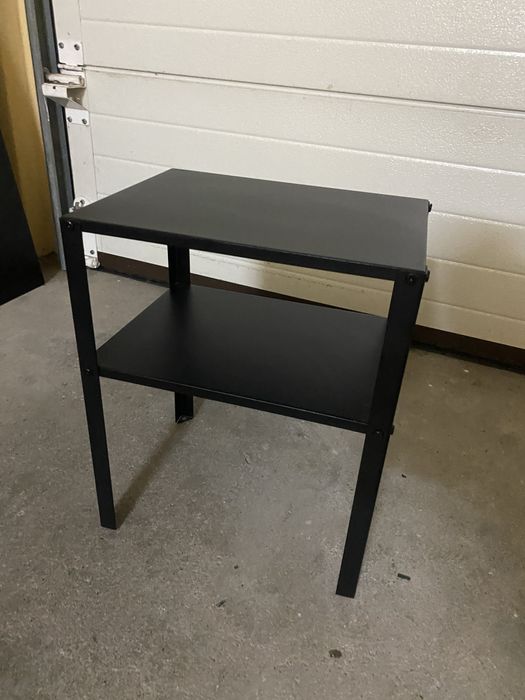 Mesas de cabeceira Pretas