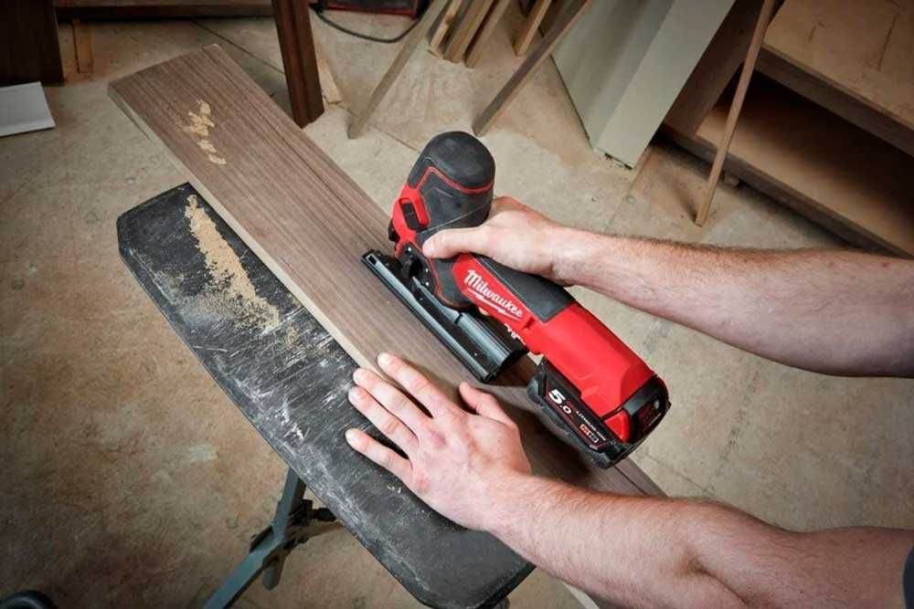 Лобзик акумуляторний Milwaukee M18 FBJS-0X (4933464799)