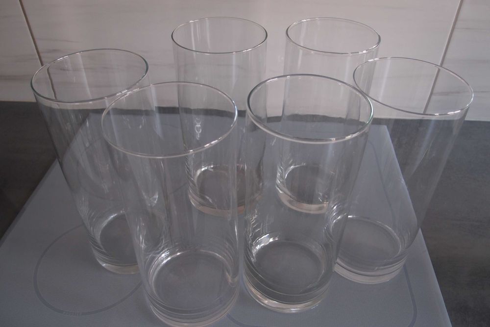 6 SZTUK - szklane wazony, wysokie z marketu budowlanego