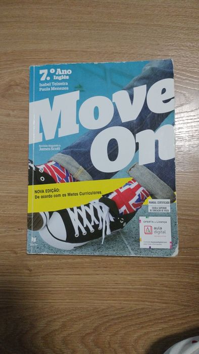 Manual- Move On de inglês- 7° ano