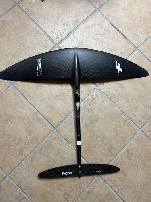 F-One Foil Seven Seas 1000 + Stab DW210