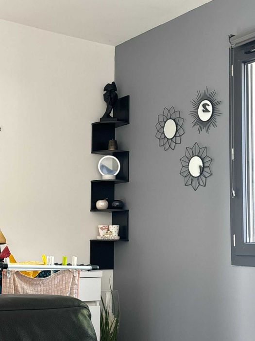 Loftowa narożna dekoracja ścienna czarna kwietnik z 5 poziomami