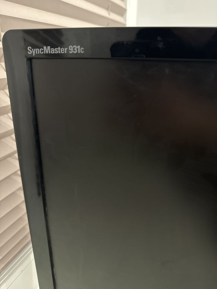 Monitor Samsung SyncMaster 931c