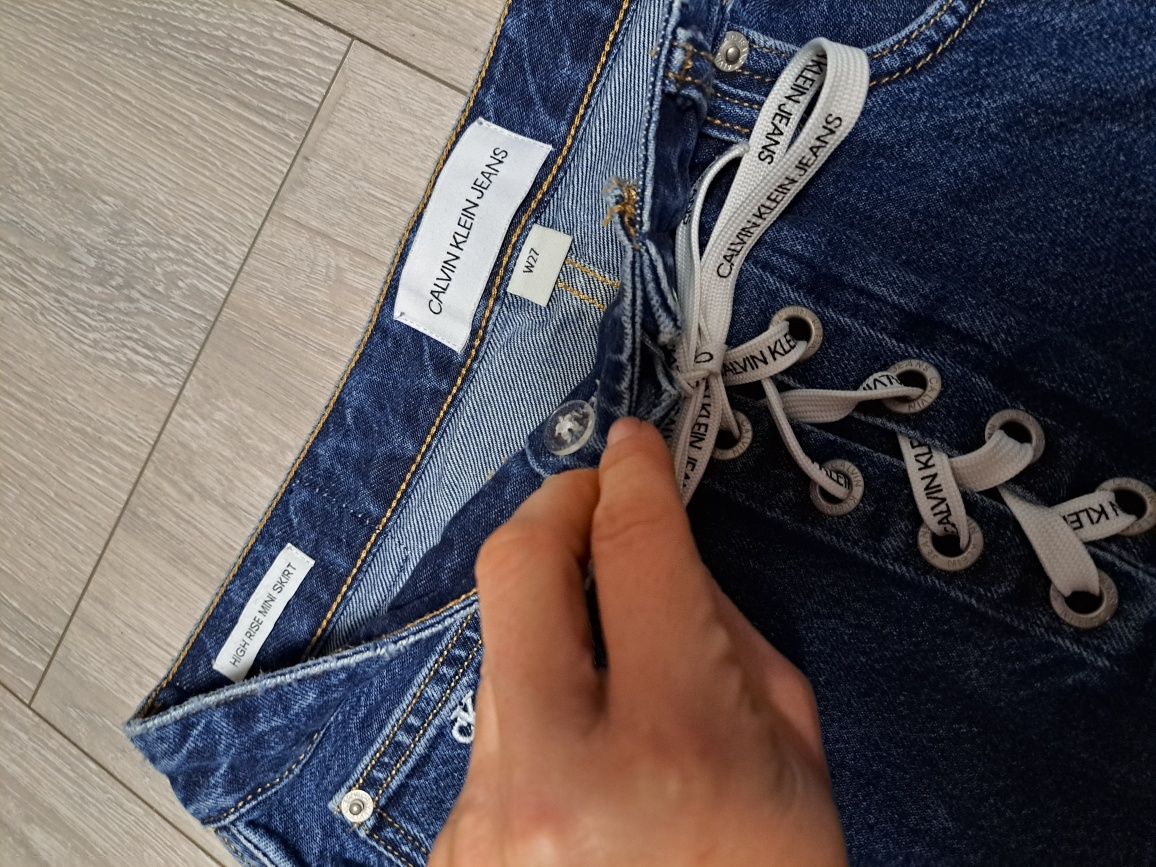 Spodnica Calvin Klein w27