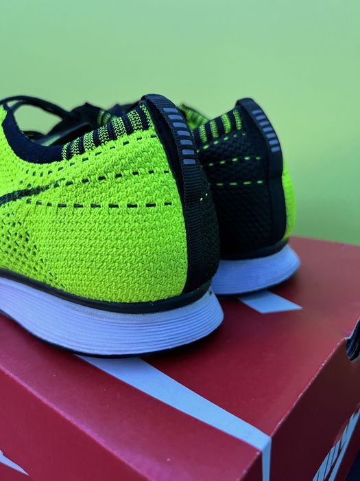 Buty Nike Racer Flyknit Volt 46 45 idealne na lato