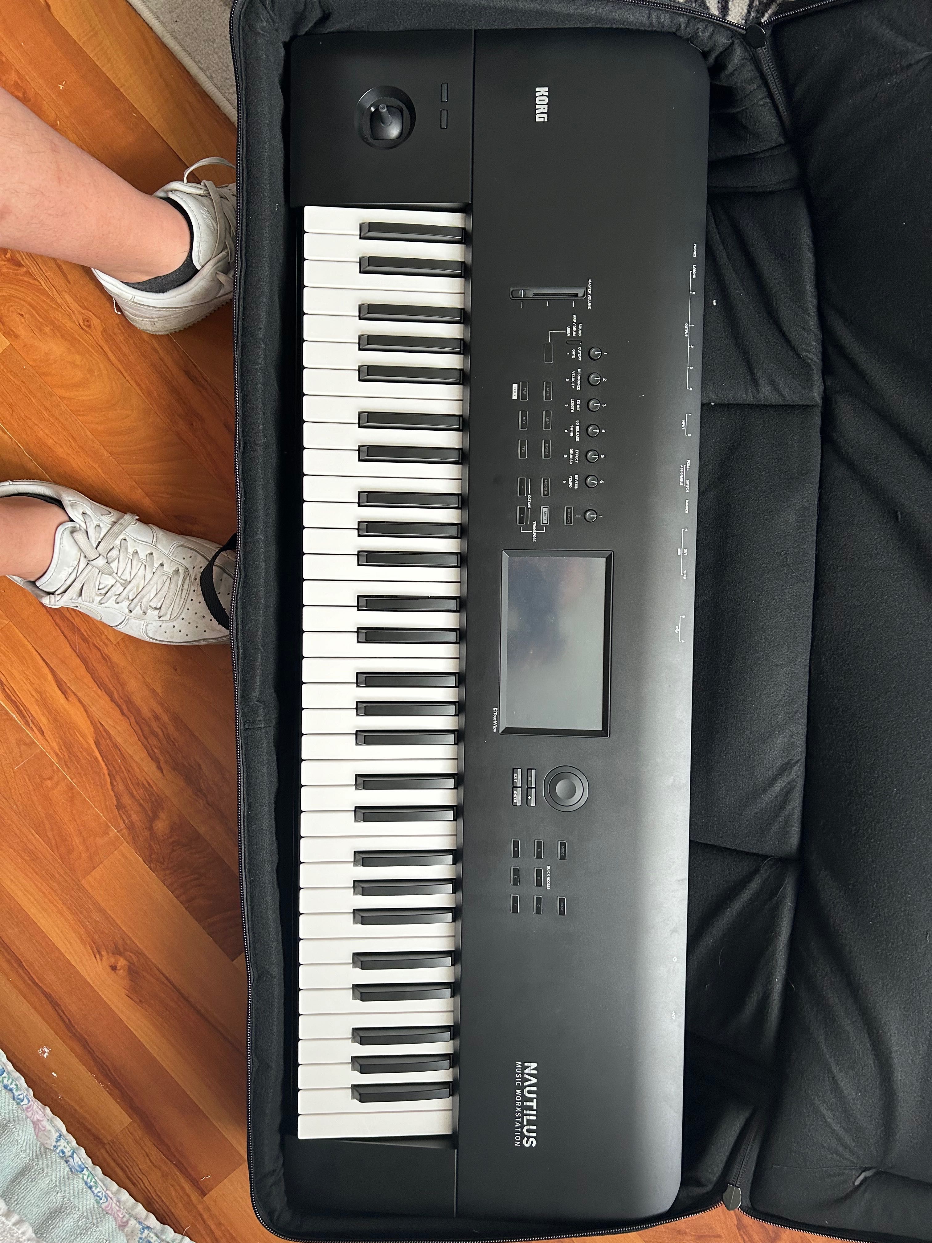 Syntezator Korg Nautiulus 61