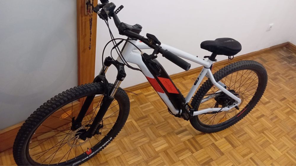 Bicicleta eletrica como nova