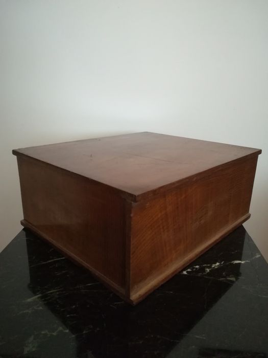 Armário Arquivador em Madeira Vintage