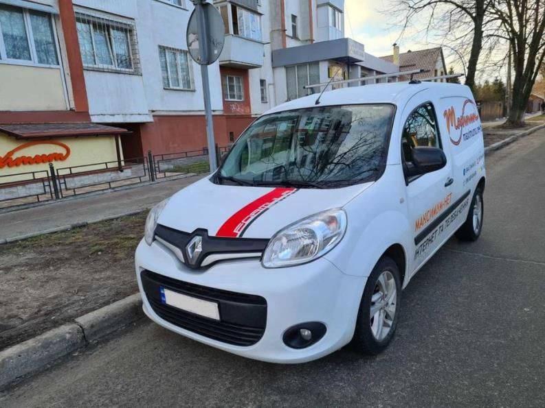 Алюминевые перемычки Аэро на Renault Kangoo в штатные места