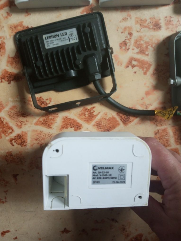 Wi-Fi реле Smart Switch, лампы, датчик