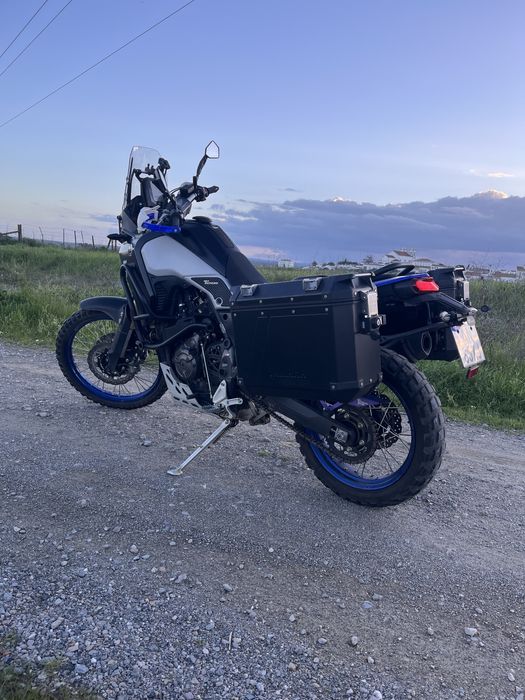 Tenere 700 c/ pack Explorer