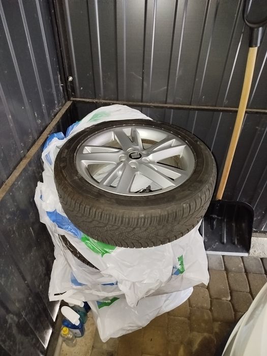 Sprzedam felgi aluminiowe 17 cali 5x100