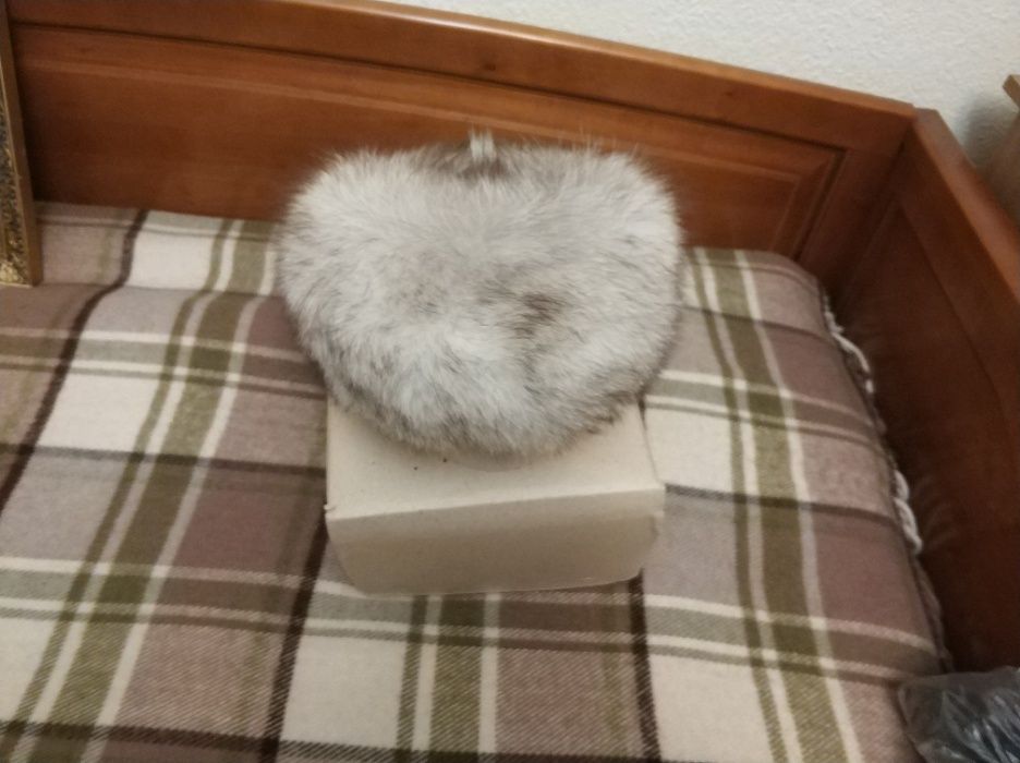 Шапка женская из песца.