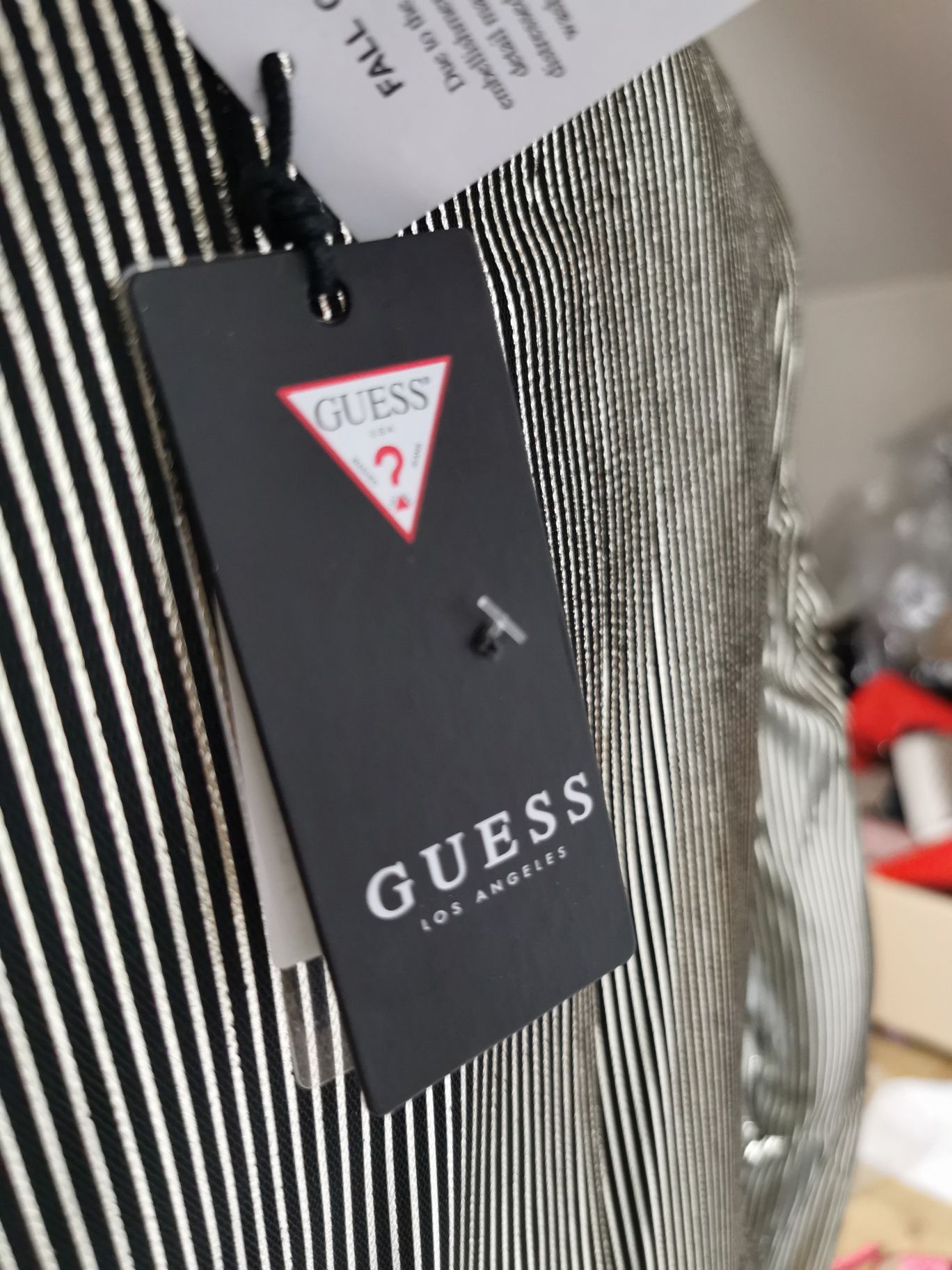 Nowa oryginalna bluzka Guess elegancka karnawał S