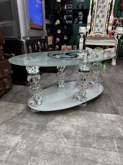 Столик журнальний,столик,стіл