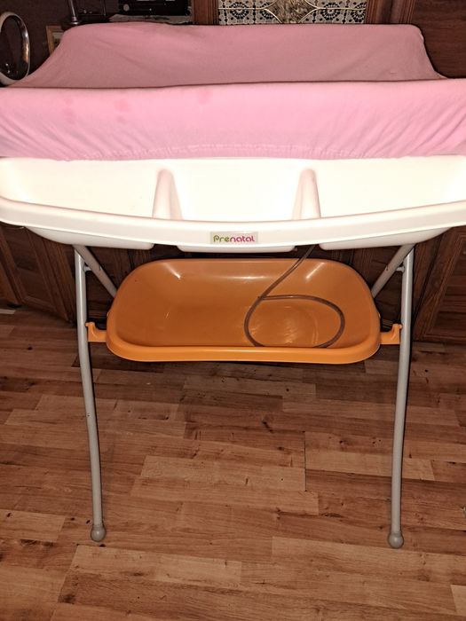 Stół kąpielowy, przewijak, wanienka