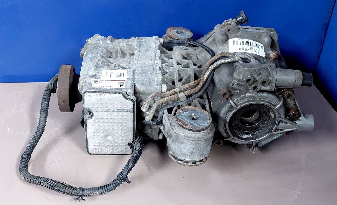 DYFER MOST TYŁ OPEL INSIGNIA A 2.0 T 09r 4X4 220KM 13307860 13307858