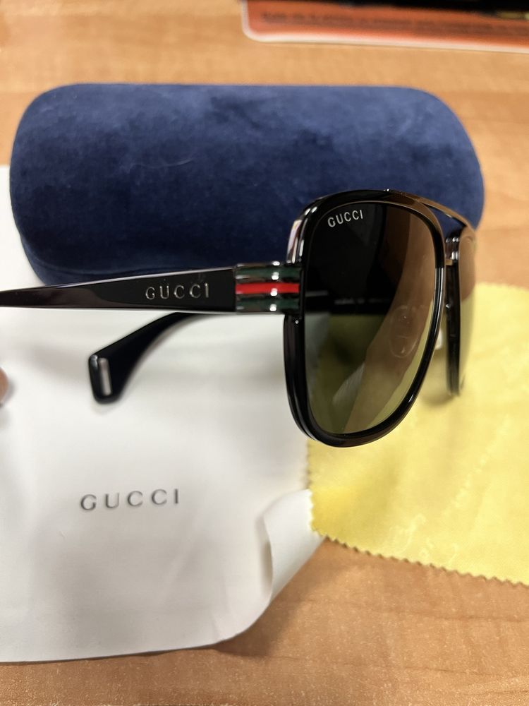 Okulary Przeciwsłoneczne GUCCI