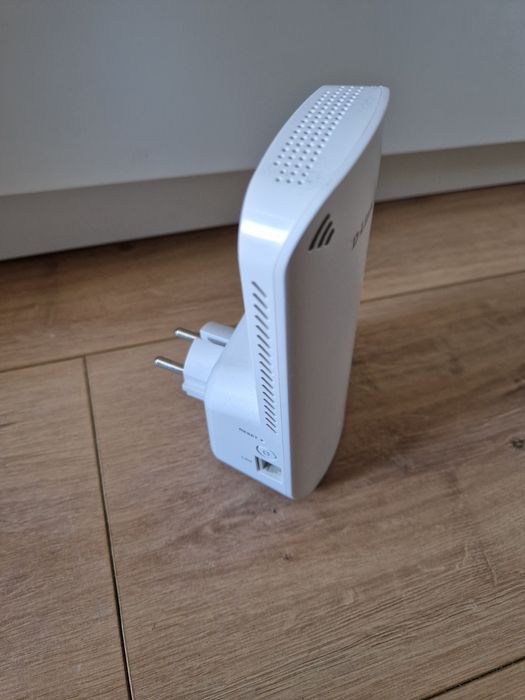 Wzmacniacz sygnału mesh Wi-Fi 6 AX1800