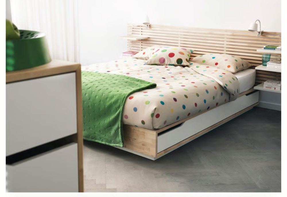 Cabeceira de cama Mandal - IKEA (madeira)