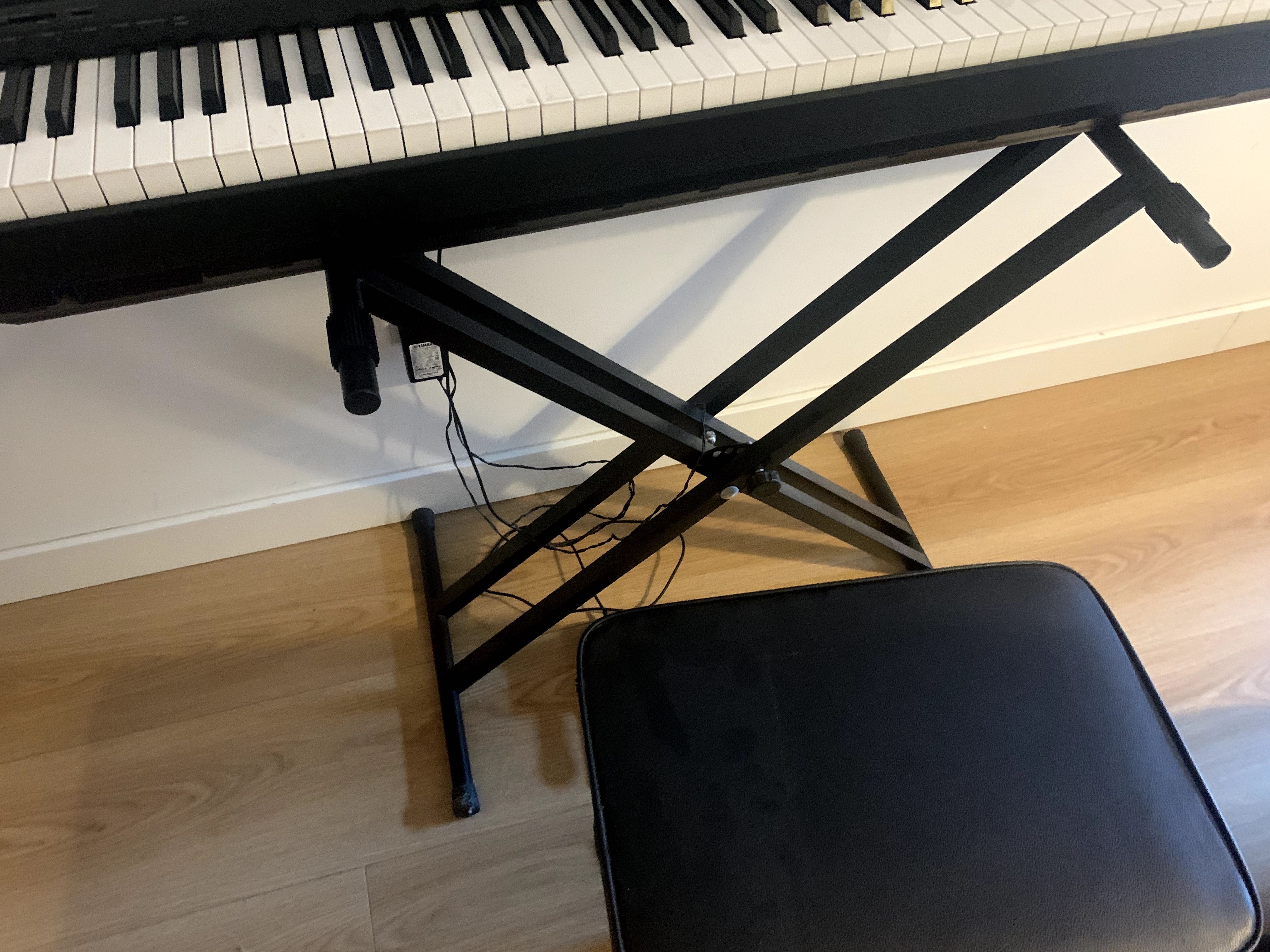 Piano Digital Yamaha P45 - piano para aulas