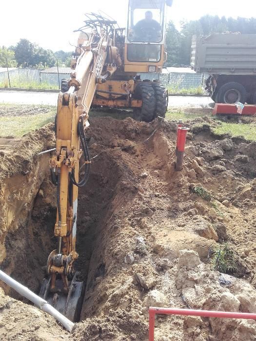 Wyburzenia ,wykopy, niwelacje, transport materiałów sypkich