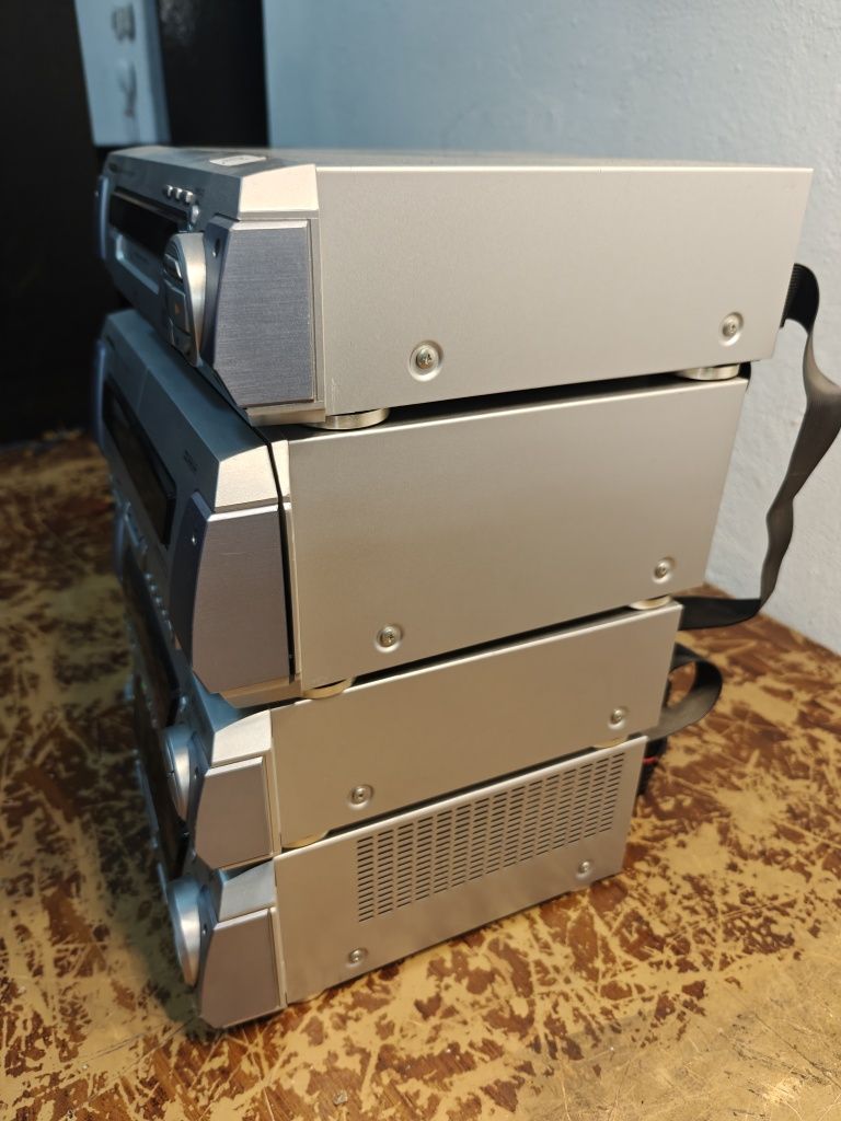 Wieża Technics sh-eh670
