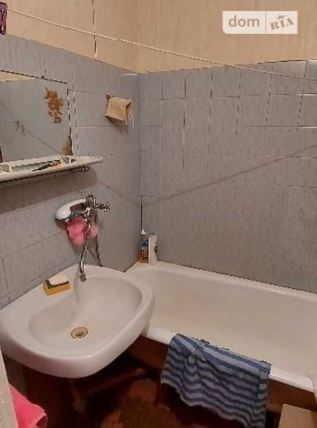 Продам 2-х кімнатну квартиру  в житловому стані на Леваді. №3425