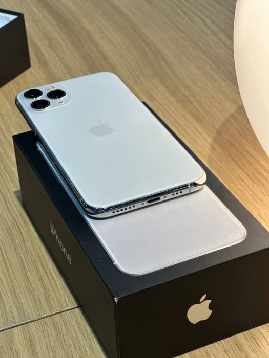 iphone 11 pro max 256Gb neverlock акція тільки сьогодні до кінця дня!
