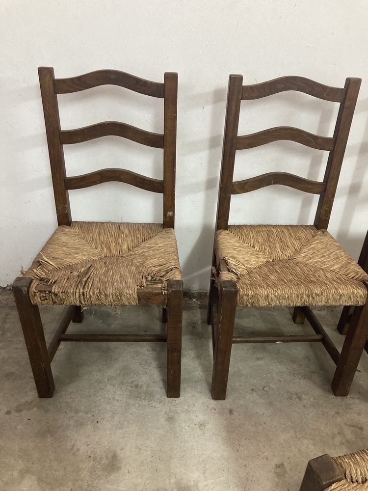 Mesa estilo Holandês e Cadeiras em castanho maciço