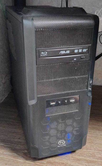 Компьютер + клавиатура в подарок (i7-4770k, SSD 120 Gb + HDD 4 Tb)
