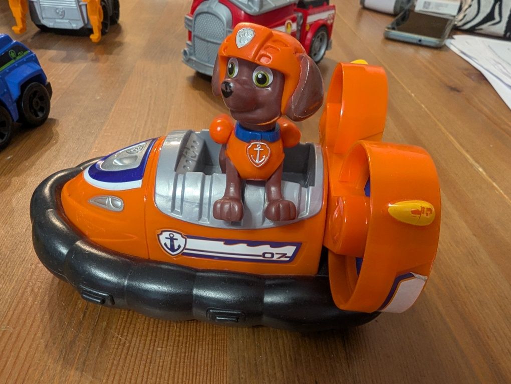 Psi patrol pojazdy pieski
