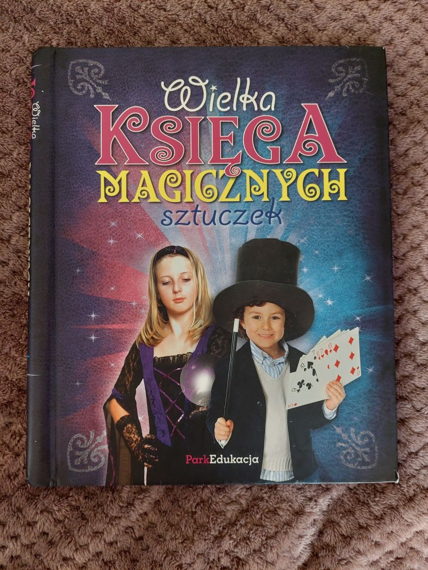 Wielka Księga Magicznych Sztuczek