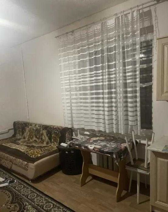 Гостинка тихий район Холодной горы.